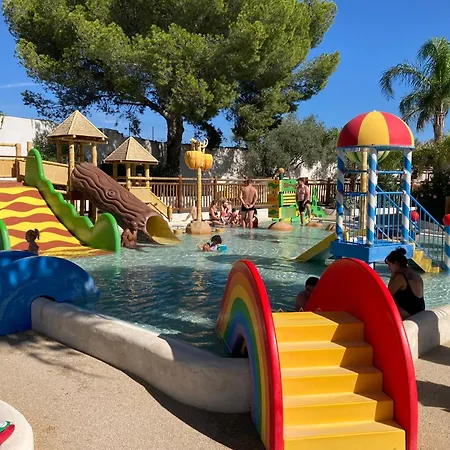 Parque de Campismo La Baume 515 5*