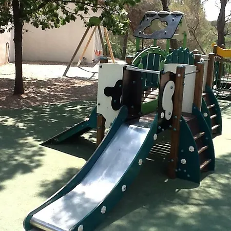 Parque de Campismo La Baume 515